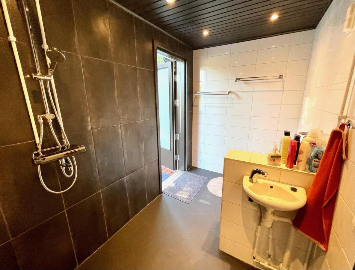 Cozy Renovated House With A Lot Of Parking Space. Haparanda  Luaran gambar